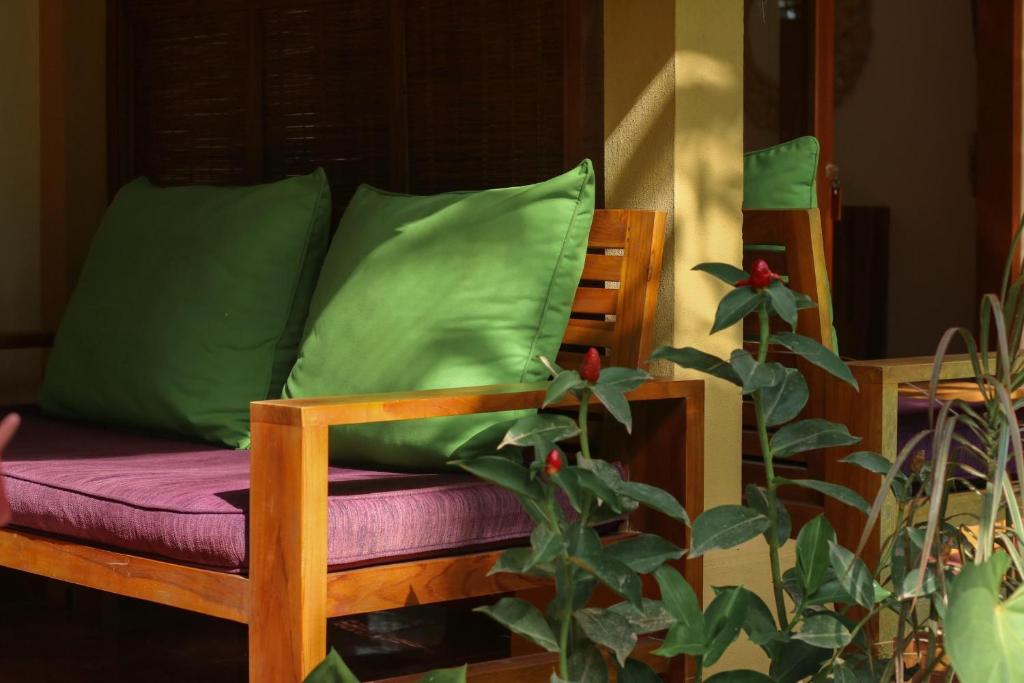 Jati Home Stay - Double Room With Balcony