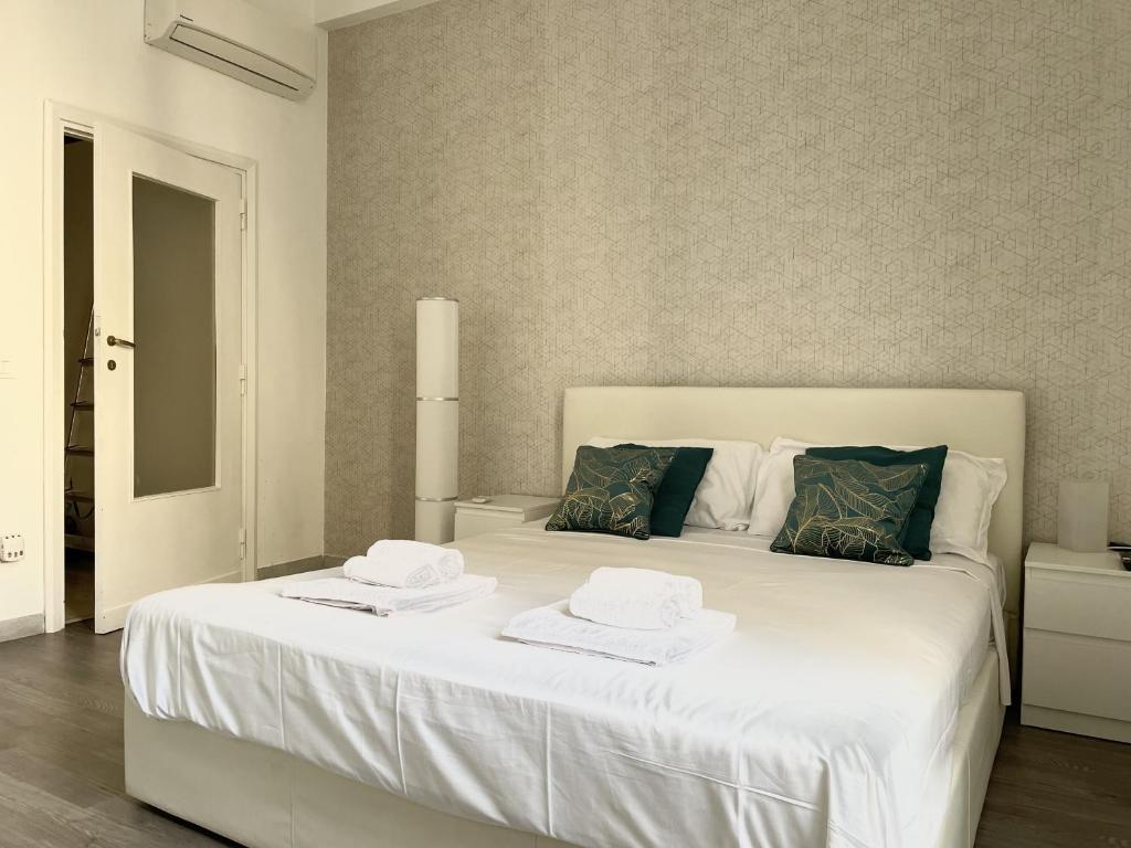 A bed or beds in a room at A casa di Miranda