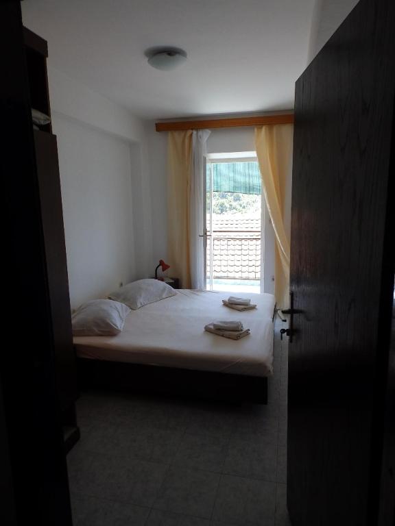 Apartments and rooms by the sea Zuljana, Peljesac - 256 - Chambre Familiale Avec Balcon