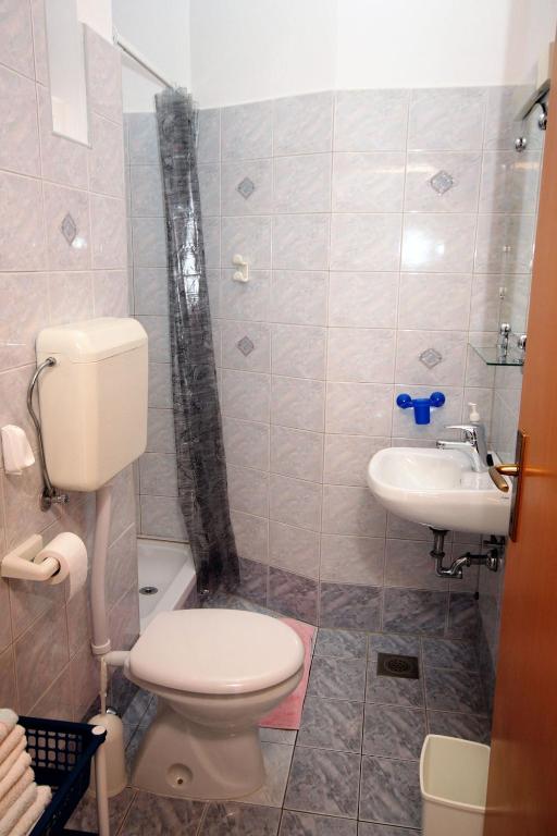 Fotografia z galérie ubytovania Apartments and rooms with parking space Njivice, Krk - 408 v Njivice