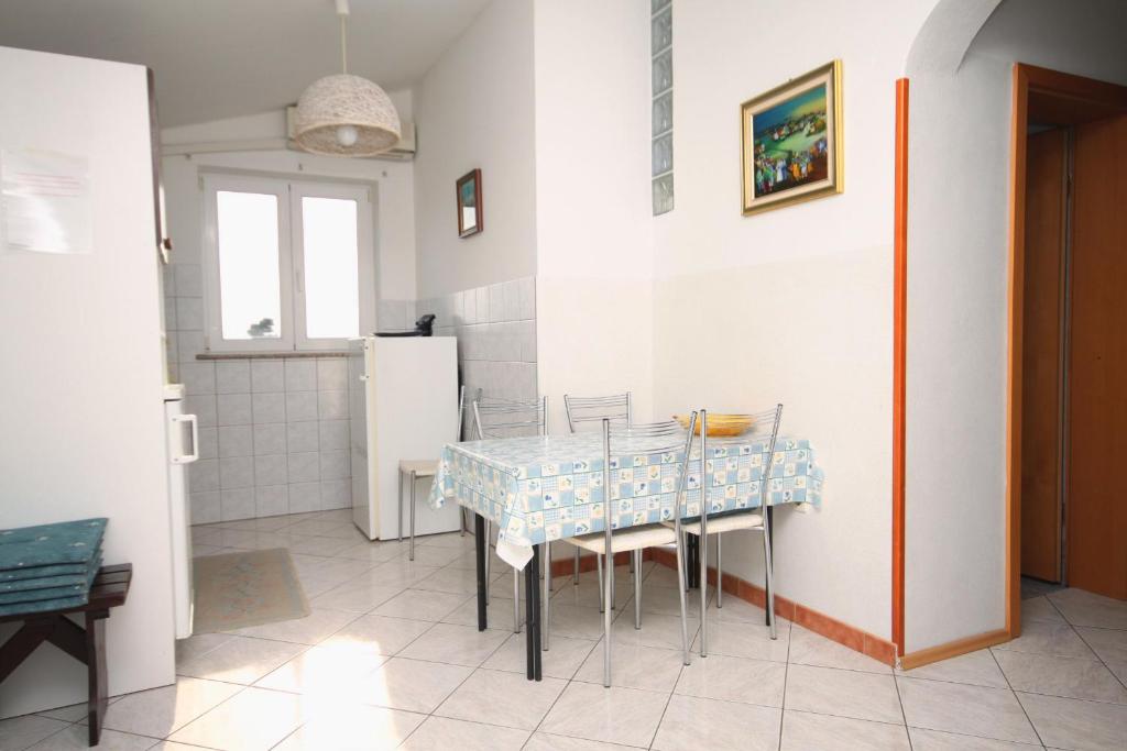 Fotografia z galérie ubytovania Apartments and rooms with parking space Njivice, Krk - 408 v Njivice