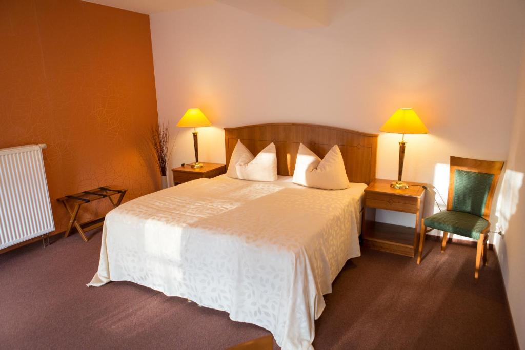 Internat Schloss Spiegelberg - Chambre Double De Luxe Avec Balcon
