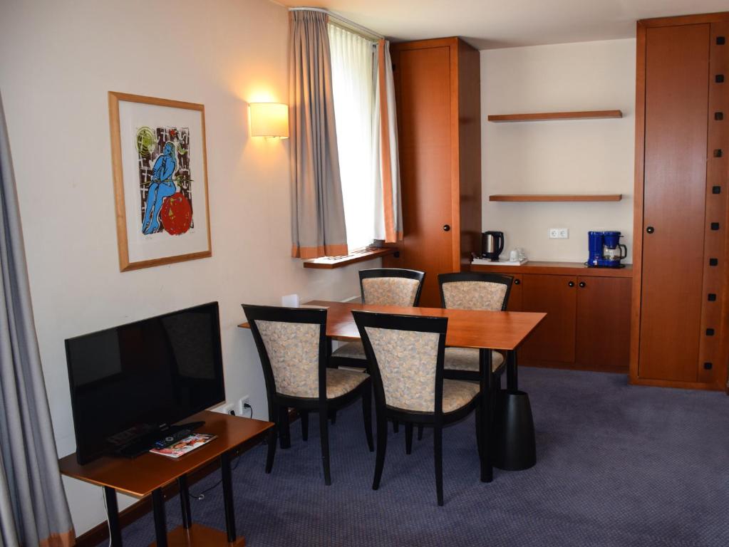 City Hotel Dresden Radebeul - Apartment - Partly With Balcony