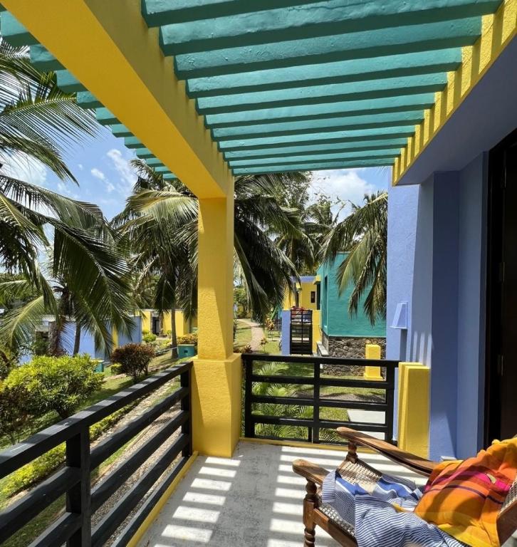 Buckingham Place - 2