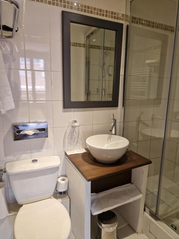 Hôtel La Villa Tosca - Resim 11