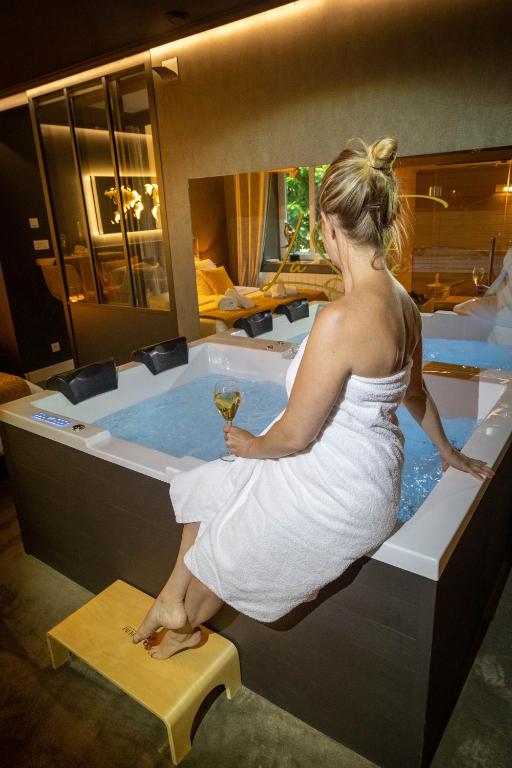 La Suite - Spa & Sauna avec parking – photo 6