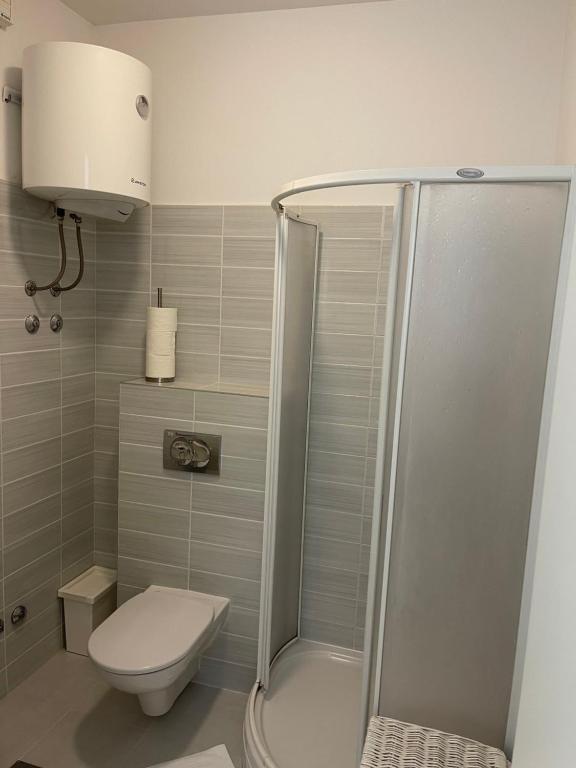 Łazienka w obiekcie Apartments Mali Ivo