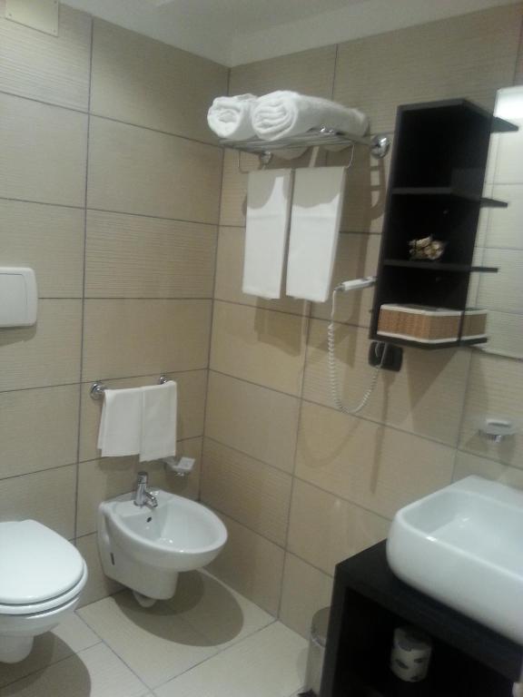 חדר רחצה ב-Art & Jazz Hotel