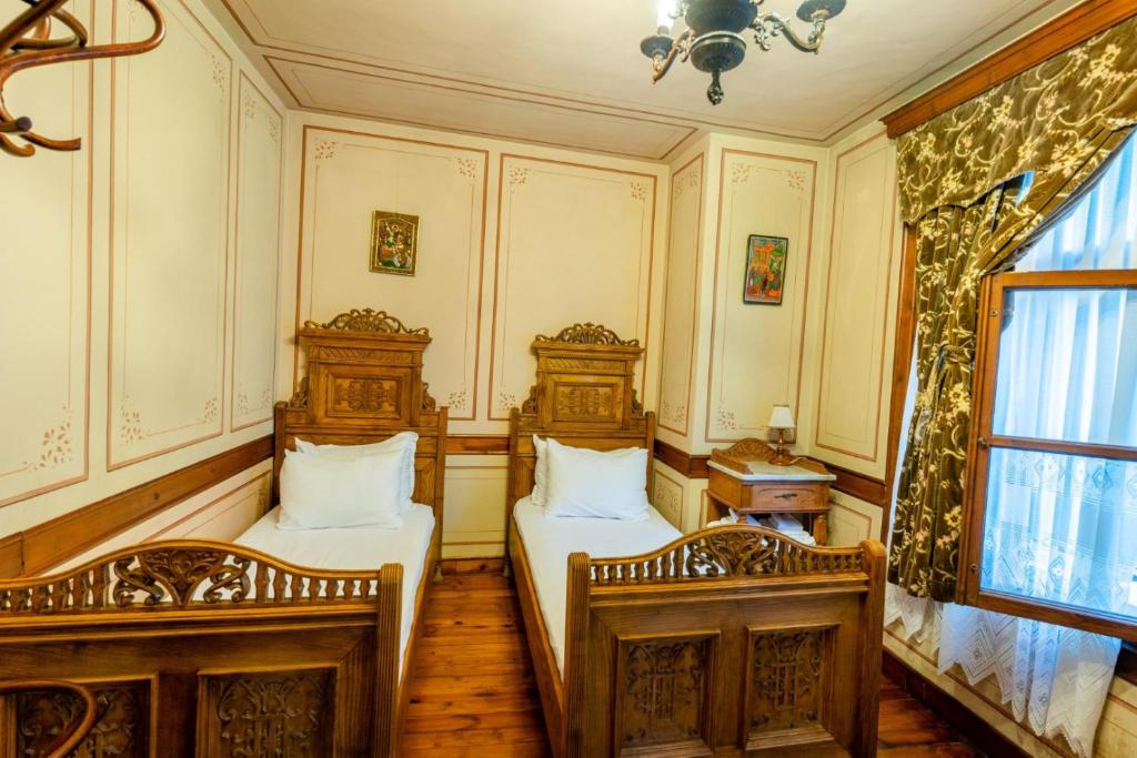 Old Legends Hotel - Apartamento Antiguo De 2 Dormitorios