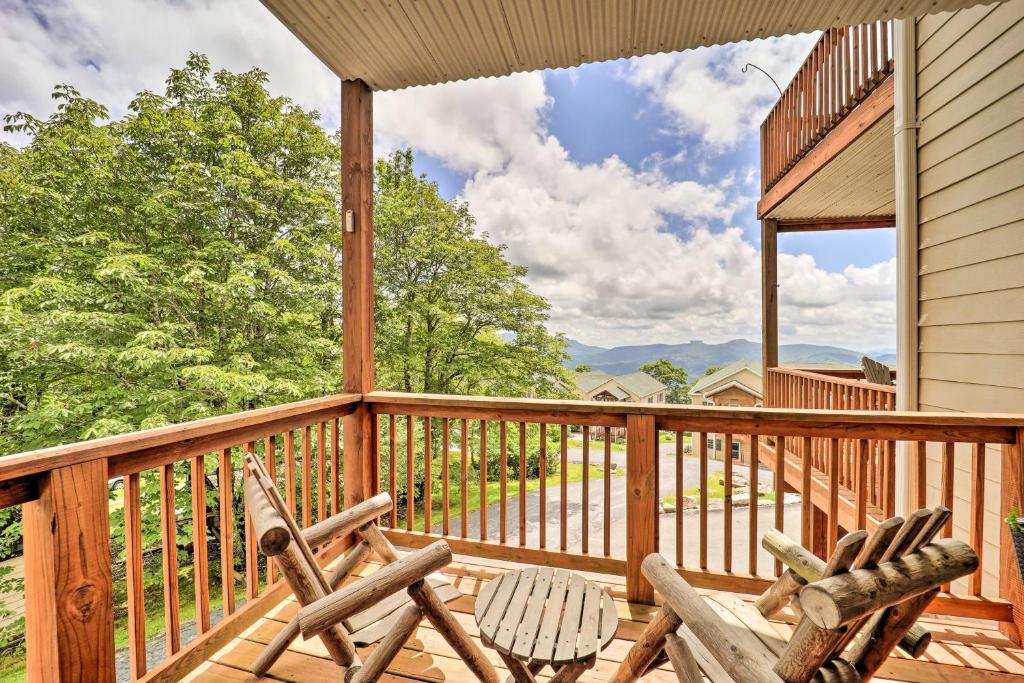 Beech Mountain Condo with Deck, Trails OnSite!, Beech Mountain
