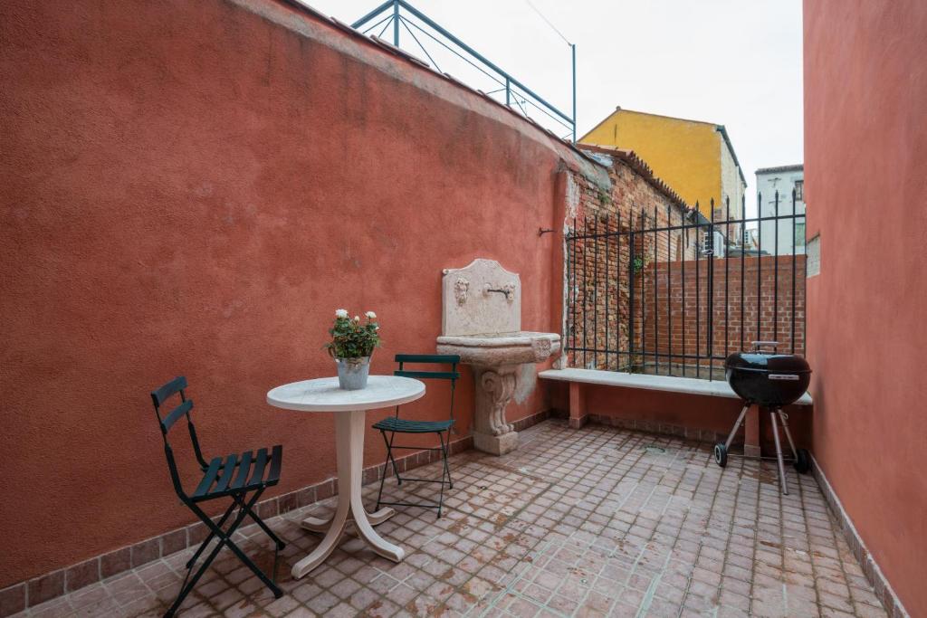 Balkón alebo terasa v ubytovaní Wondrous Palazzetto 1619 in Magical Burano Island