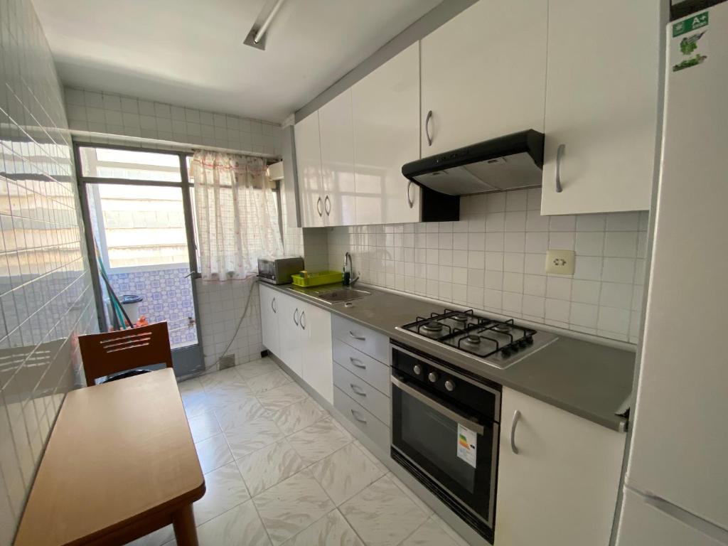Apartment piso para jovenes familia cerca playa y centro ...