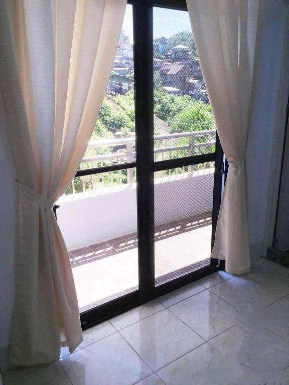 Wow unit 2 for 6 guests up to 8