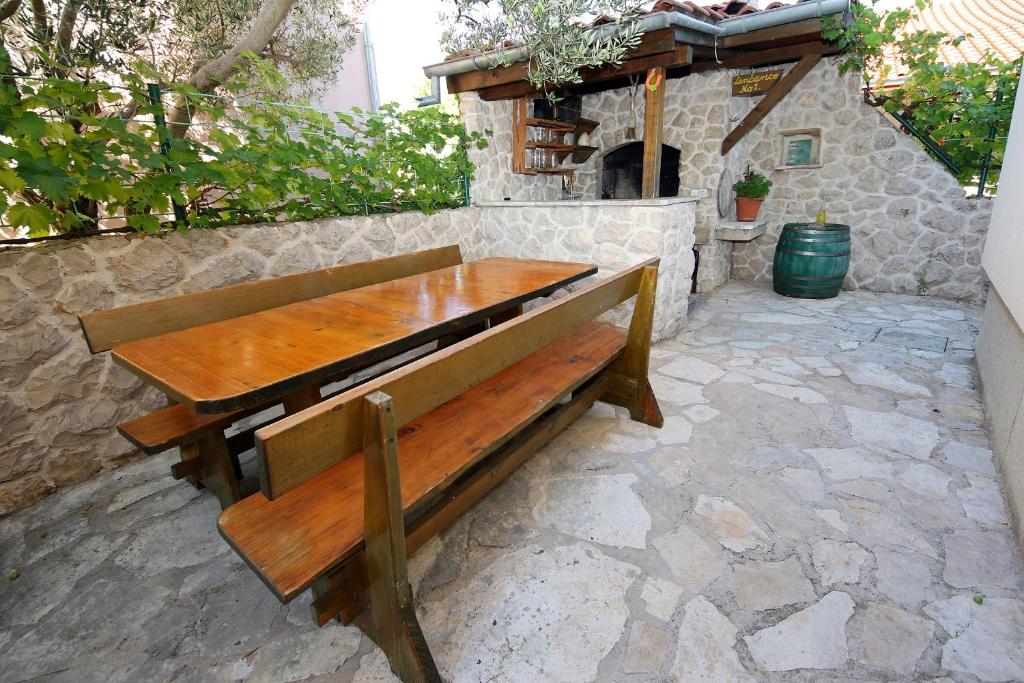 Fotografie z fotogalerie ubytování Apartments by the sea Zaboric, Sibenik - 468 v destinaci Zaboric