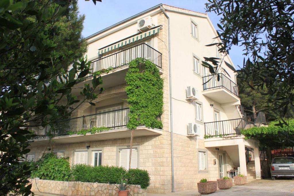 Fotografia z galérie ubytovania Apartments with a parking space Jelsa, Hvar - 538 v destinácii Jelsa