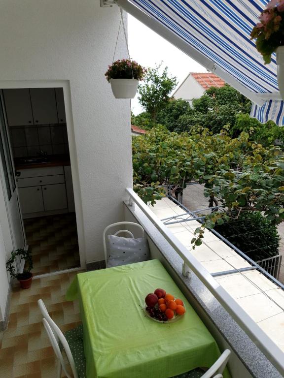 Balkón nebo terasa v ubytování Apartments by the sea Podaca, Makarska - 515