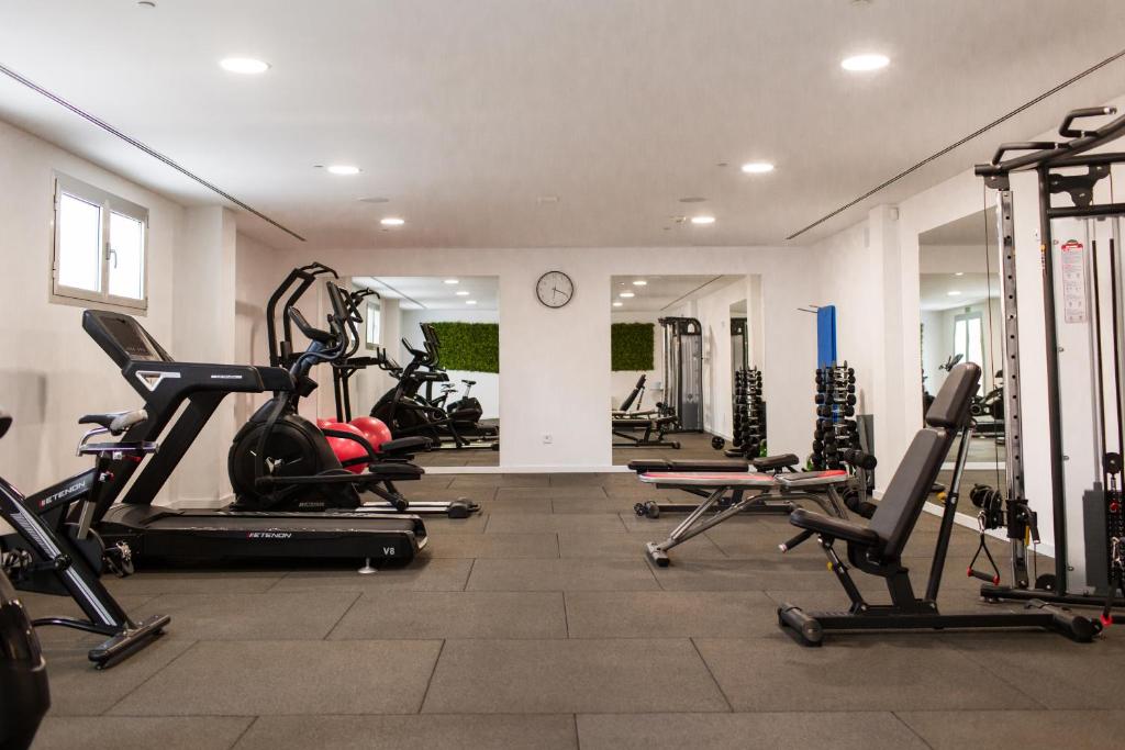 Fitness centrum a/nebo fitness zařízení v ubytování Gran Sagitario