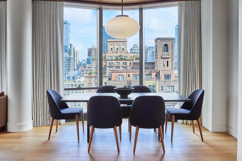Istumisnurk majutusasutuses Pendry Manhattan West