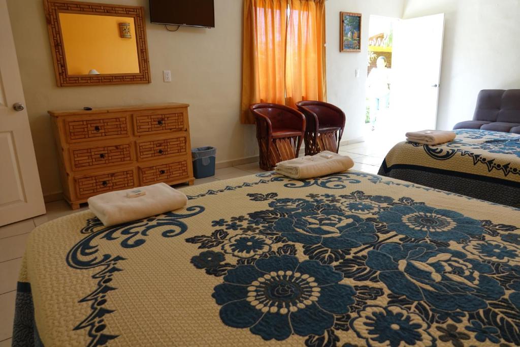 Quinta Comala Hotel & Villas - Habitación Triple De Lujo