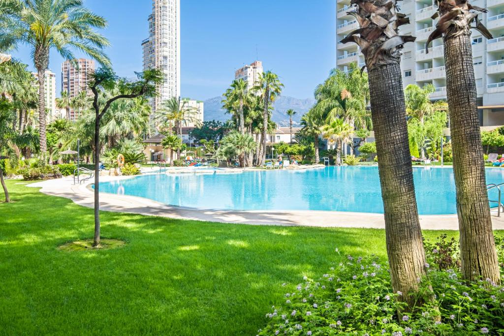 Bazén v ubytování Gemelos 22 Resort Apartment 2-15-B Levante Beach nebo v jeho okolí