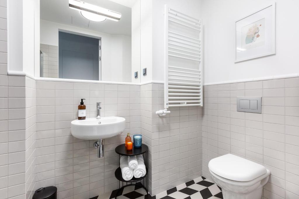 H11 Aparthotel - Resim 36