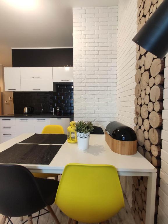 Kuchyňa alebo kuchynka v ubytovaní Black House