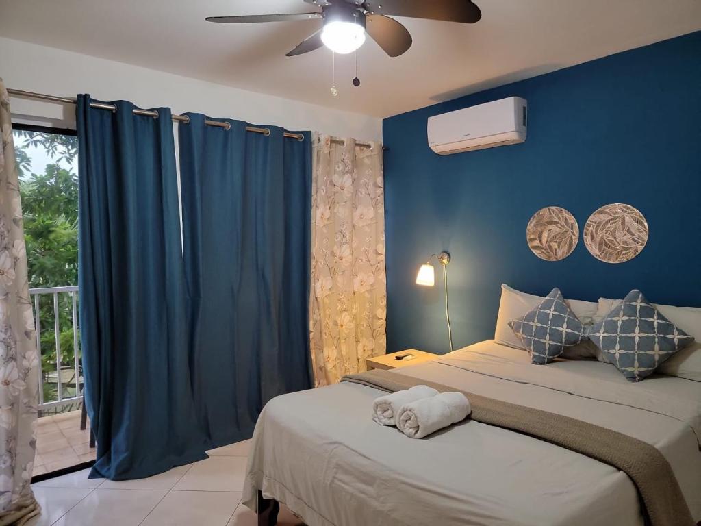 Postel nebo postele na pokoji v ubytování Hotel Sea Breeze Sosua