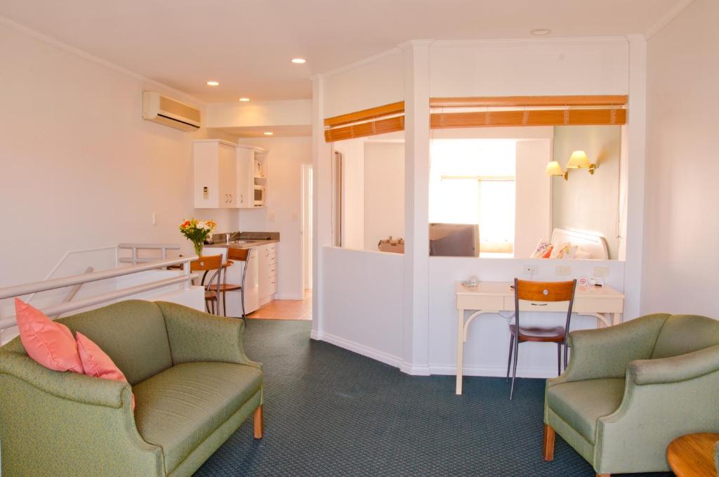 Beachfront Motel - Resim 10