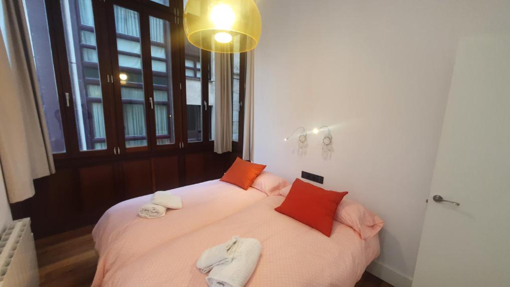 Ave Fénix - Piso emblemático en 1ª línea de playa, Gijón ...