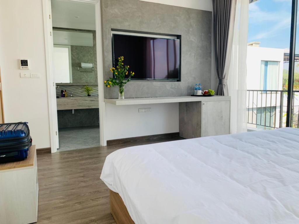 Joy Villa Đại Lải - 5 phòng ngủ - Deluxe Double Room