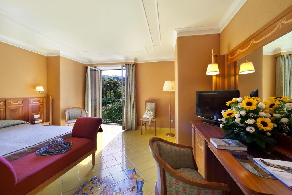 Postel nebo postele na pokoji v ubytování Grand Hotel La Pace - All Inclusive