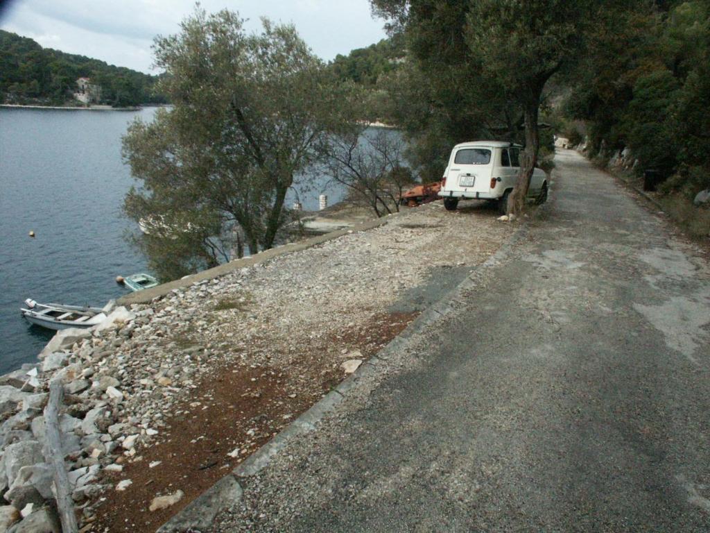 Fotografia z galérie ubytovania Apartments by the sea Babine Kuce, Mljet - 610 v destinácii Goveđari