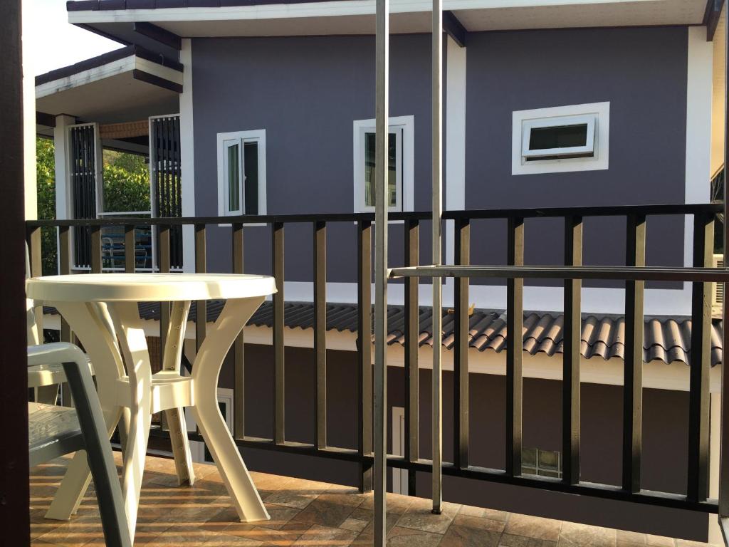 Fotografie z fotogalerie ubytování Alif apartment 2 v destinaci Phra Ae beach