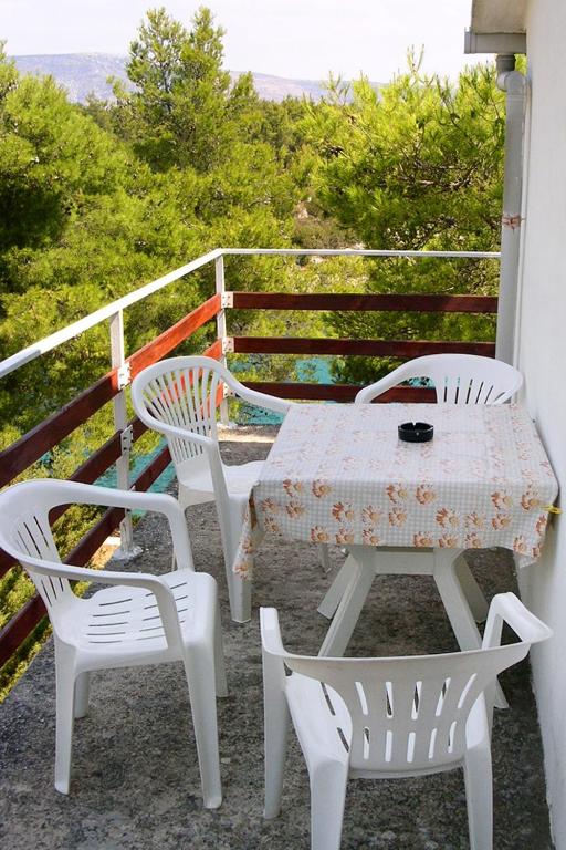 Balkón alebo terasa v ubytovaní Apartments by the sea Mudri Dolac, Hvar - 595