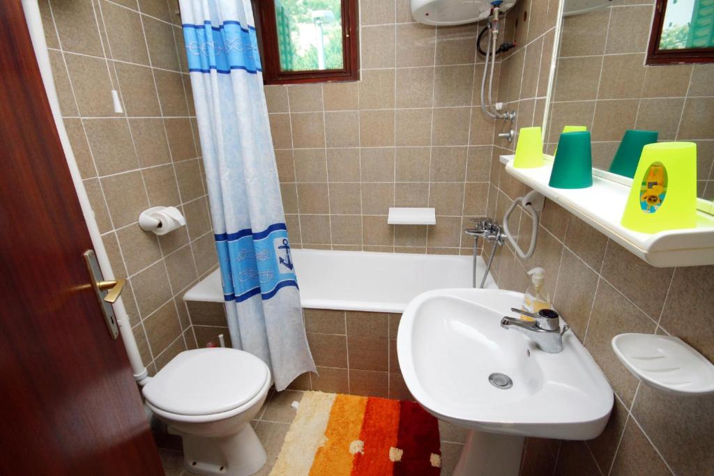 Łazienka w obiekcie Apartment Zavala 594b