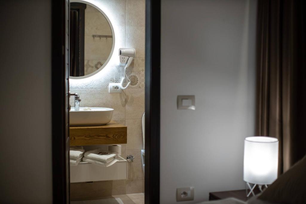 Hotel - Kulla e Zenel Beut - Camera Doppia O Gemella Deluxe