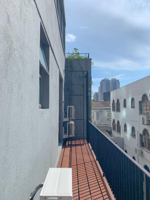 Balkón nebo terasa v ubytování VIBE Hostels