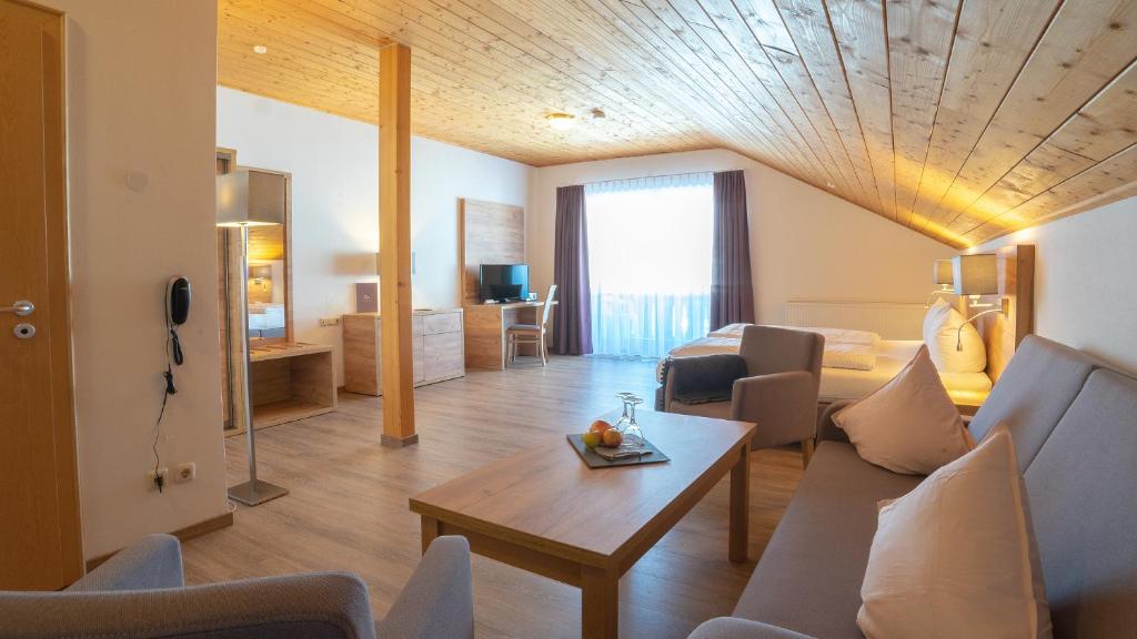 Hartungs Hoteldorf - 6