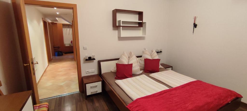 Łóżko lub łóżka w pokoju w obiekcie Appartement Pöll Kathrin