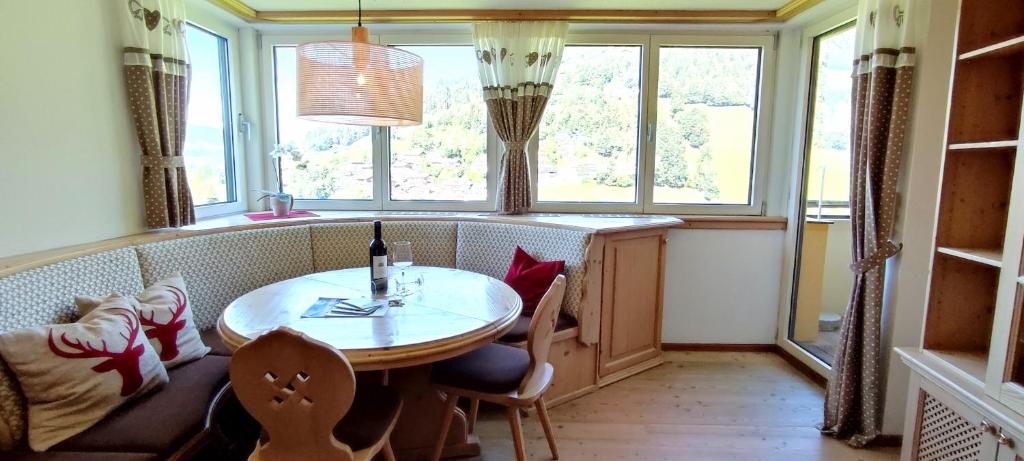 Zdjęcie z galerii obiektu Appartement Pöll Kathrin w mieście Westendorf