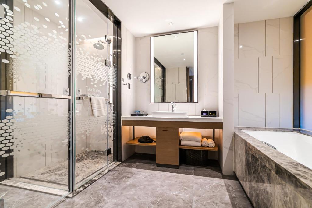 Koupelna v ubytování 佛山敏卓酒店Mentor Hotel