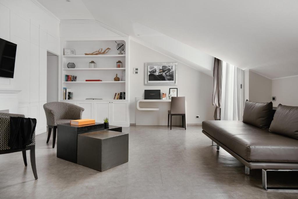 Montenapoleone Suites - Resim 20