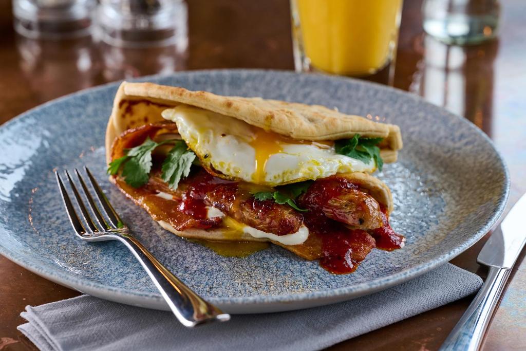 The Florentine - Resim 35