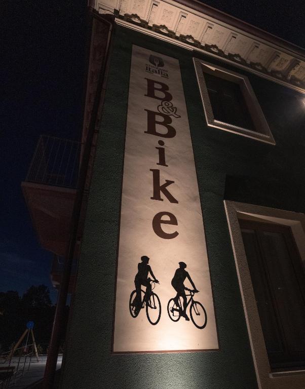 Rowery dostępne w obiekcie B & Bike di Ristorante Italia lub w pobliżu