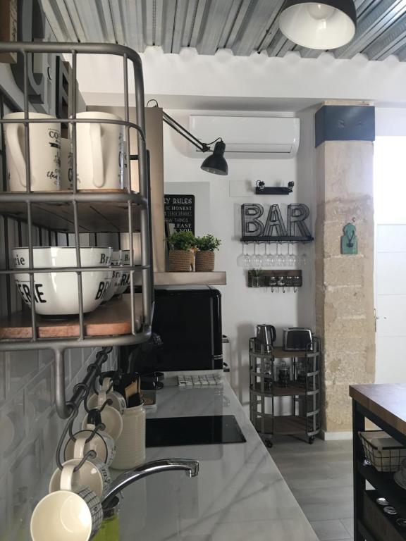 Kuchnia lub aneks kuchenny w obiekcie Loft Xerez Centro
