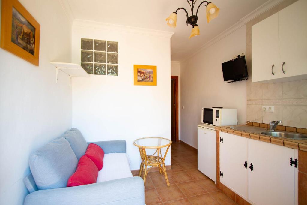 Apartamentos Turisticos Trajano, Bolonia – Precios ...