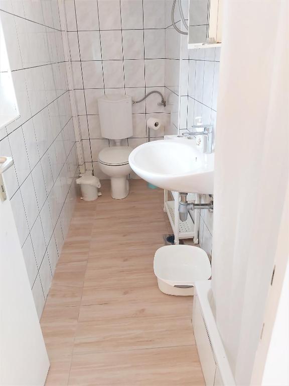 Koupelna v ubytování Studio apartman Marley
