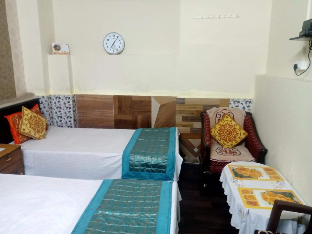 Holiday Home Patna By WB Inn - Housity