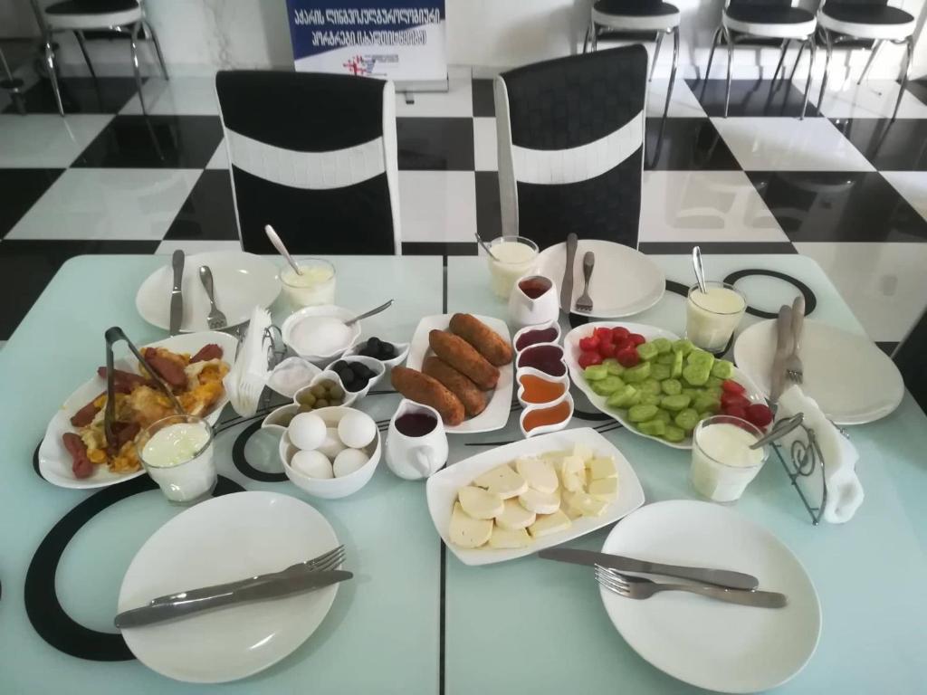 Jídlo v hotelu nebo okolí