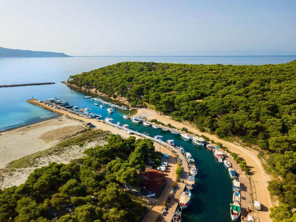 Villa Clelia a Porto Pino - Esclusiva Villa Fronte Mare